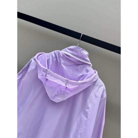 BALENCIAGA Balenciaga 2023FW Parka Now popular with celebrities BALENCIAGA Balenciaga 2023FW Parka Now popular with celebrities