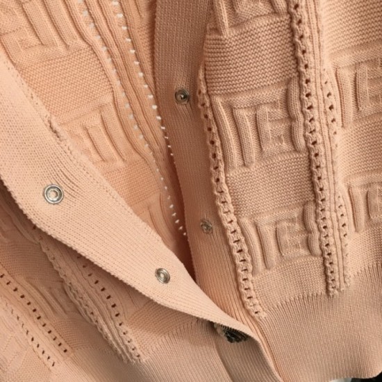 BALMAIN Balmain 2023FW long-sleeve knit cardigan A popular item even if you use it for several years BALMAIN Balmain 2023FW long-sleeve knit cardigan A popular item even if you use it for several years