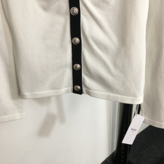 BALMAIN Balmain 2023FW Long-sleeve knit cardigan A trend you definitely want to keep BALMAIN Balmain 2023FW Long-sleeve knit cardigan A trend you definitely want to keep