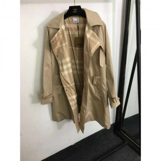 2023FW Trench Coat BURBERRY Burberry is gaining attention now 2023FW Trench Coat BURBERRY Burberry is gaining attention now