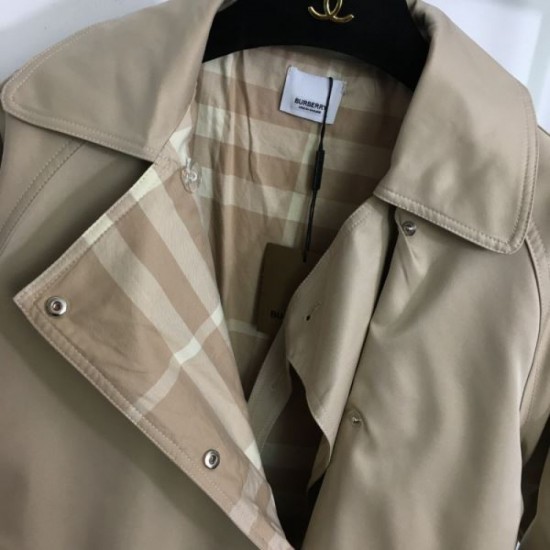 2023FW Trench Coat BURBERRY Burberry is gaining attention now 2023FW Trench Coat BURBERRY Burberry is gaining attention now