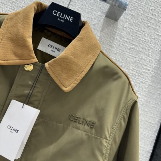 CELINE 2023FW Sweater whose wonderful coordination attracts a lot of attention CELINE 2023FW Sweater whose wonderful coordination attracts a lot of attention