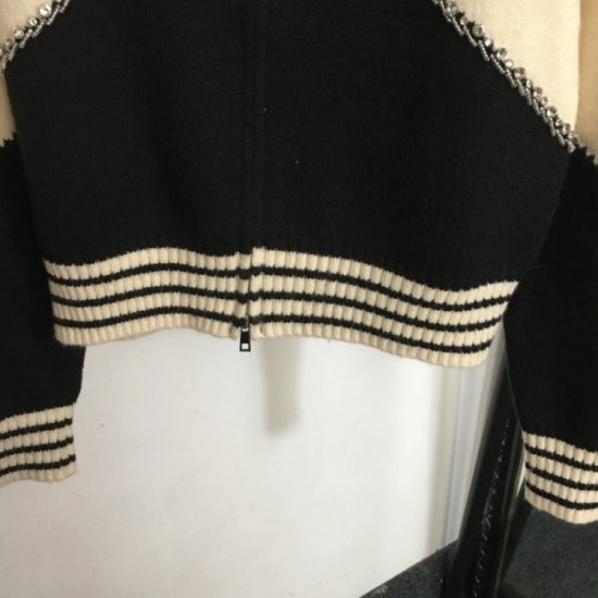 CELINE Celine 2023FW knit cardigan that is popular every season CELINE Celine 2023FW knit cardigan that is popular every season