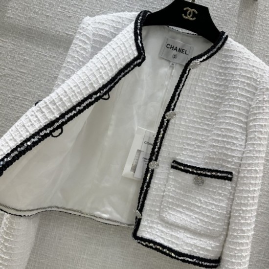 CHANEL Chanel excellent combination 2023SS short length coat CHANEL Chanel excellent combination 2023SS short length coat