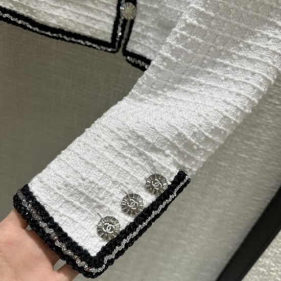 CHANEL Chanel excellent combination 2023SS short length coat CHANEL Chanel excellent combination 2023SS short length coat