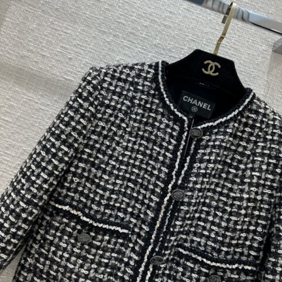 CHANEL Chanel surprisingly compatible 2023SS short length coat CHANEL Chanel surprisingly compatible 2023SS short length coat