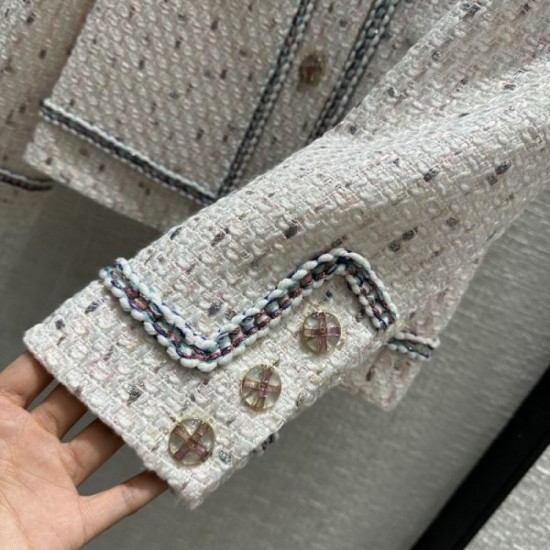 2023FW Coat CHANEL This is the one for this fall 2023FW Coat CHANEL This is the one for this fall