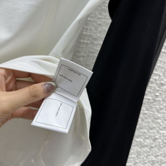 2023FW long sleeve T-shirt CHANEL CHANEL Popular tops this fall/winter 2023FW long sleeve T-shirt CHANEL CHANEL Popular tops this fall/winter