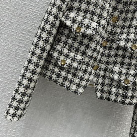 2023FW coat CHANEL A stylish item 2023FW coat CHANEL A stylish item