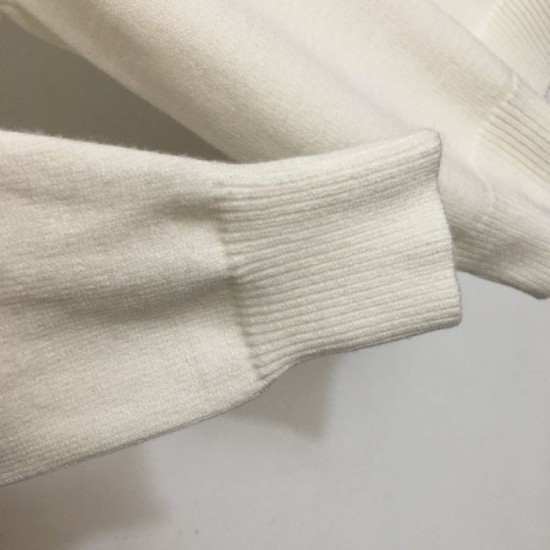 2023FW Pullover Knit CHANEL Popular new item for this fall 2023FW Pullover Knit CHANEL Popular new item for this fall