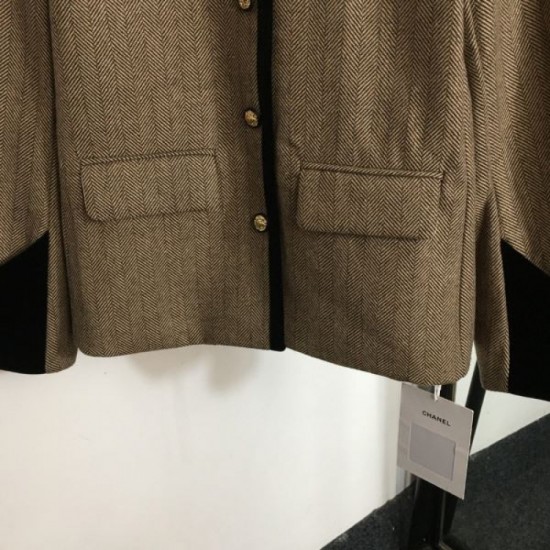 2023FW coat CHANEL Chanel new item that is extremely popular 2023FW coat CHANEL Chanel new item that is extremely popular