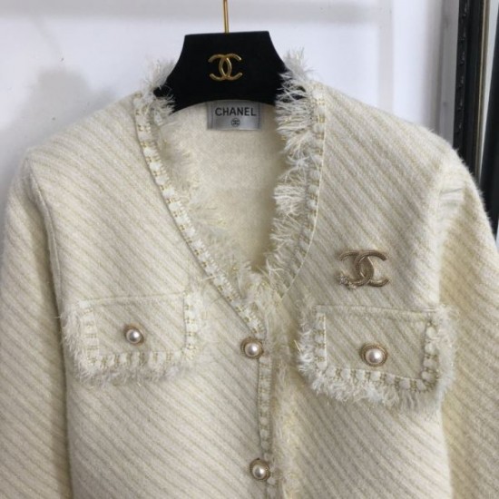 2023FW Knit Cardigan CHANEL Chanel Has a presence every season 2023FW Knit Cardigan CHANEL Chanel Has a presence every season