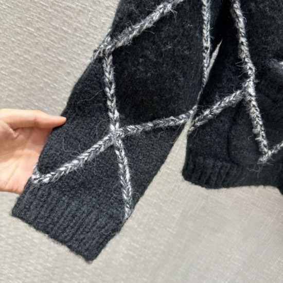 2023FW Knit Cardigan CHANEL Tops to watch this fall/winter 2023FW Knit Cardigan CHANEL Tops to watch this fall/winter