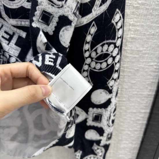 2023FW CHANEL CHANEL Fashionable knit cardigan 2023FW CHANEL CHANEL Fashionable knit cardigan