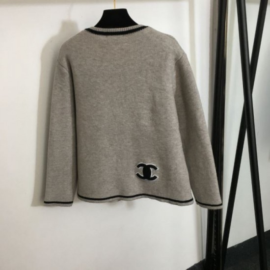 2023FW CHANEL CHANEL Cardigan knit that can be used for any occasion 2023FW CHANEL CHANEL Cardigan knit that can be used for any occasion