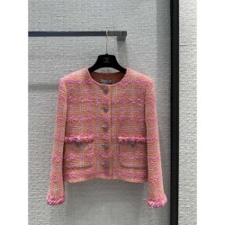 CHANEL 2023FW coat, popular among fashionable people