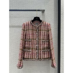 CHANEL 2023FW coat that is easy to wear