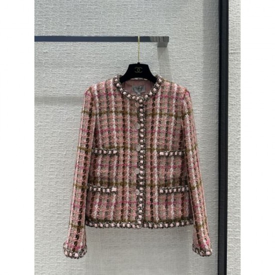 CHANEL 2023FW coat that is easy to wear CHANEL 2023FW coat that is easy to wear