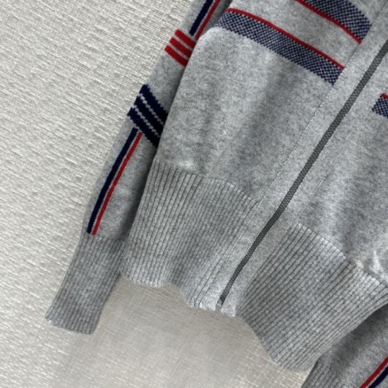 2023FW Knit Cardigan DIOR Anyone can be fashionable! 2023FW Knit Cardigan DIOR Anyone can be fashionable!