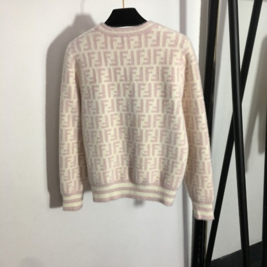 FENDI Fendi shortest 1 week not yet released in Japan 2023SS long sleeve knit sweater FENDI Fendi shortest 1 week not yet released in Japan 2023SS long sleeve knit sweater