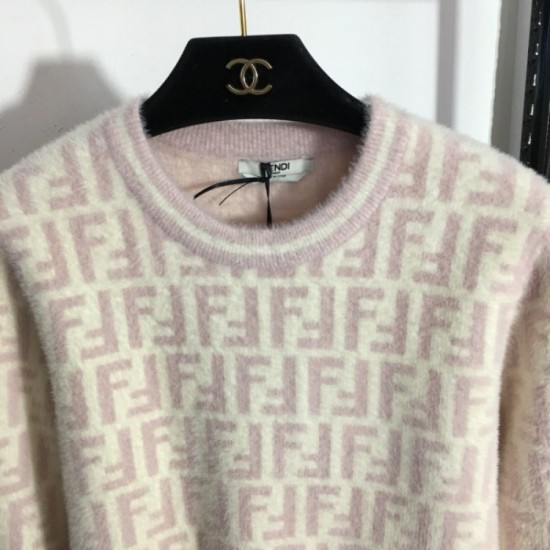 FENDI Fendi shortest 1 week not yet released in Japan 2023SS long sleeve knit sweater FENDI Fendi shortest 1 week not yet released in Japan 2023SS long sleeve knit sweater