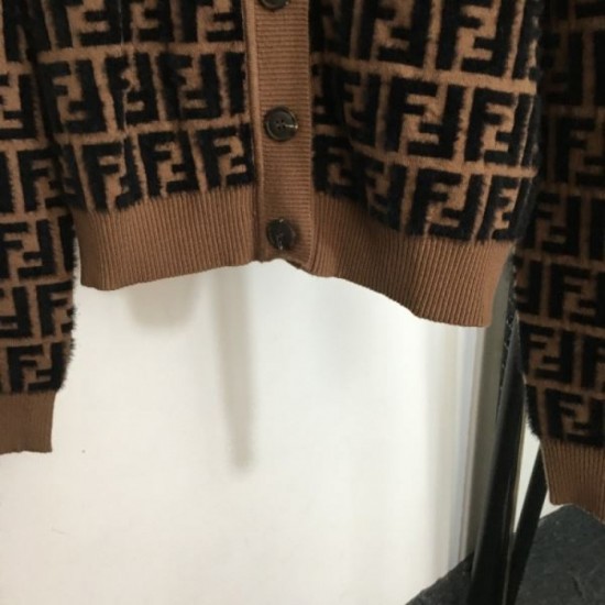 2023FW Knit Cardigan FENDI Featured new item with a seasonal feel 2023FW Knit Cardigan FENDI Featured new item with a seasonal feel