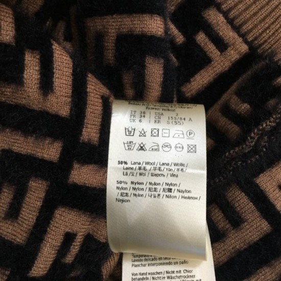 2023FW Knit Cardigan FENDI Featured new item with a seasonal feel 2023FW Knit Cardigan FENDI Featured new item with a seasonal feel