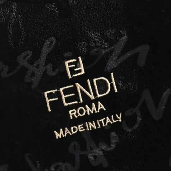 2023FW FENDI T-shirt inner perfect for winter coordination 2023FW FENDI T-shirt inner perfect for winter coordination