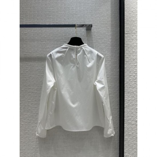 FENDI 2023FW long-sleeved shirt that takes your style to the next level FENDI 2023FW long-sleeved shirt that takes your style to the next level