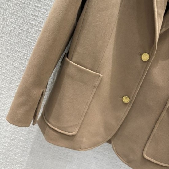 2023FW GUCCI Gucci Limited edition coat delivered from overseas 2023FW GUCCI Gucci Limited edition coat delivered from overseas
