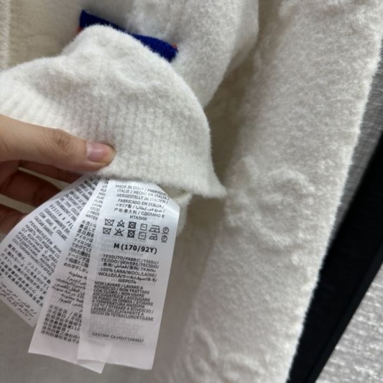 GUCCI Gucci 2023FW cardigan loved by celebrities and celebrities GUCCI Gucci 2023FW cardigan loved by celebrities and celebrities