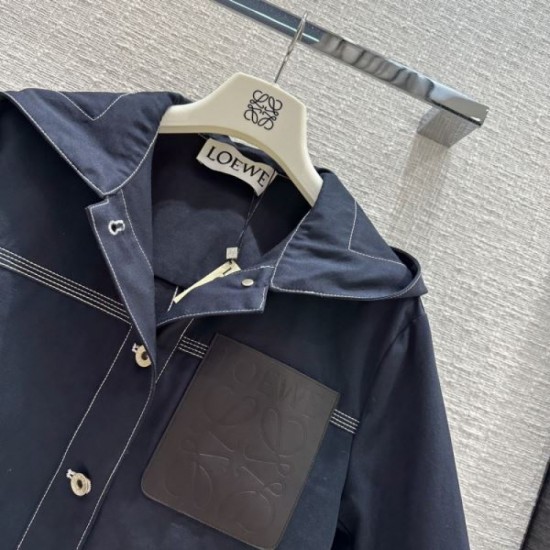 2023FW coat LOEWE Autumn color not in stock in Japan 2023FW coat LOEWE Autumn color not in stock in Japan