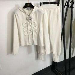 2023FW Knit Set LOEWE Decided on a modern style