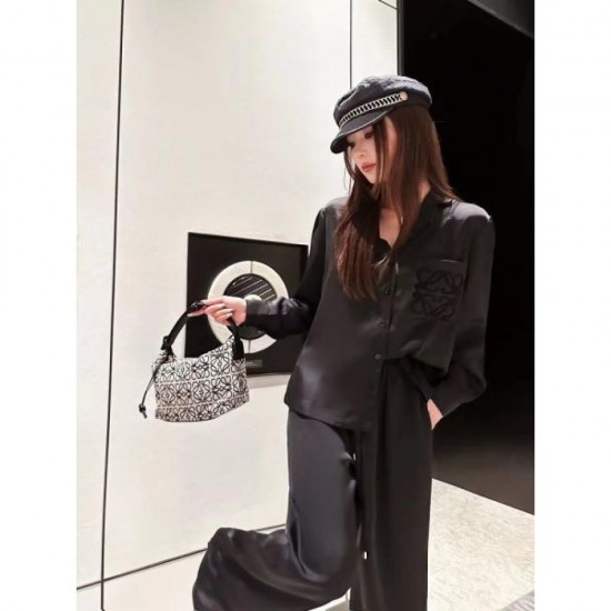 2023FW Loungewear top and bottom set LOEWE Personal style 2023FW Loungewear top and bottom set LOEWE Personal style
