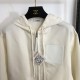 LOEWE 2023FW coat that is now very popular among celebrities LOEWE 2023FW coat that is now very popular among celebrities