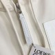 LOEWE 2023FW coat that is now very popular among celebrities LOEWE 2023FW coat that is now very popular among celebrities
