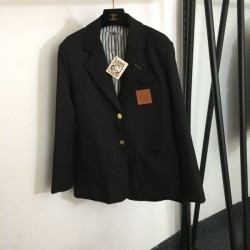 LOEWE Celebrities get this season 2023FW coat