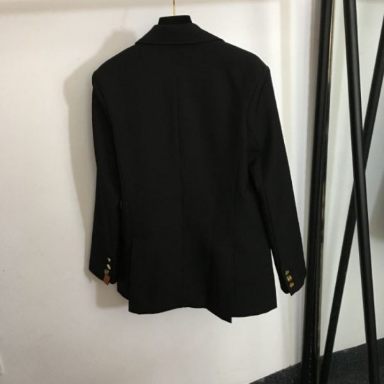 LOEWE Celebrities get this season 2023FW coat LOEWE Celebrities get this season 2023FW coat