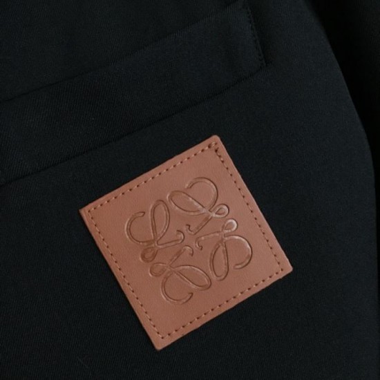 LOEWE Celebrities get this season 2023FW coat LOEWE Celebrities get this season 2023FW coat
