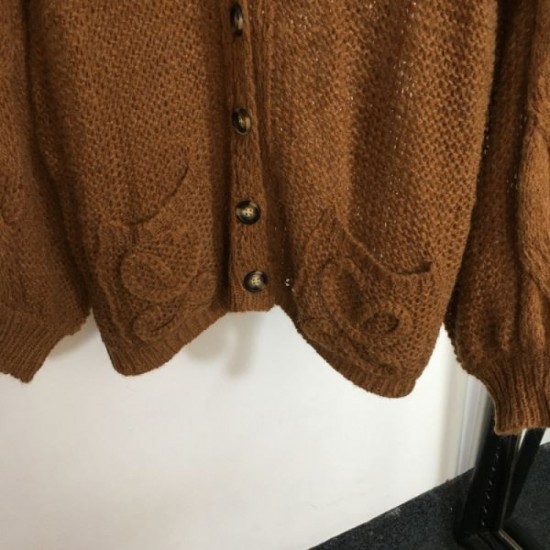 LOEWE Latest product sure to sell out 2023FW knit cardigan LOEWE Latest product sure to sell out 2023FW knit cardigan