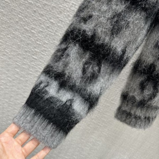 2023FW Knit Cardigan LOUIS VUITTON Recommended for fall/winter wear 2023FW Knit Cardigan LOUIS VUITTON Recommended for fall/winter wear