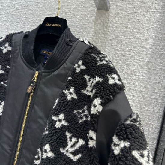 2023FW LOUIS VUITTON Louis Vuitton modern style coat 2023FW LOUIS VUITTON Louis Vuitton modern style coat