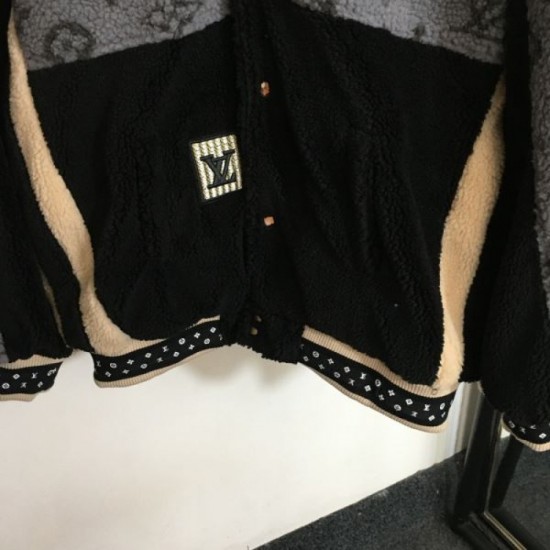 2023FW LOUIS VUITTON Coat that expresses individuality 2023FW LOUIS VUITTON Coat that expresses individuality