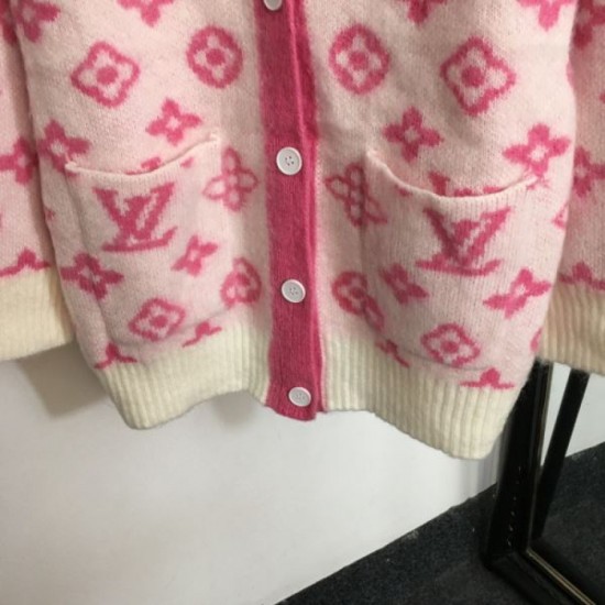 2023FW LOUIS VUITTON Cardigan knit that is very popular during the fall and winter period 2023FW LOUIS VUITTON Cardigan knit that is very popular during the fall and winter period