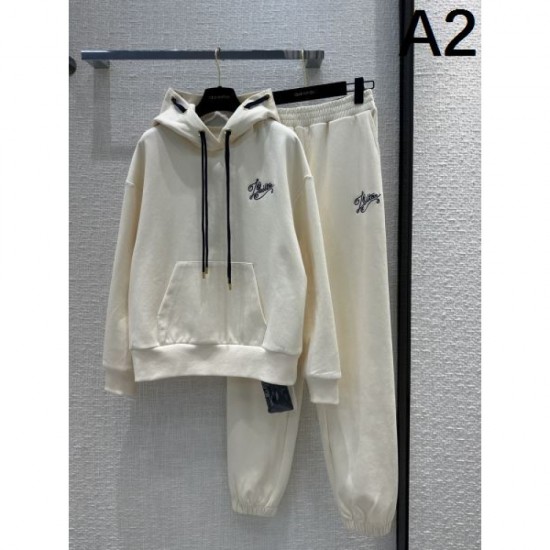 LOUIS VUITTON Louis Vuitton Super Rare Love at First Sight 2023FW Sports Suit LOUIS VUITTON Louis Vuitton Super Rare Love at First Sight 2023FW Sports Suit
