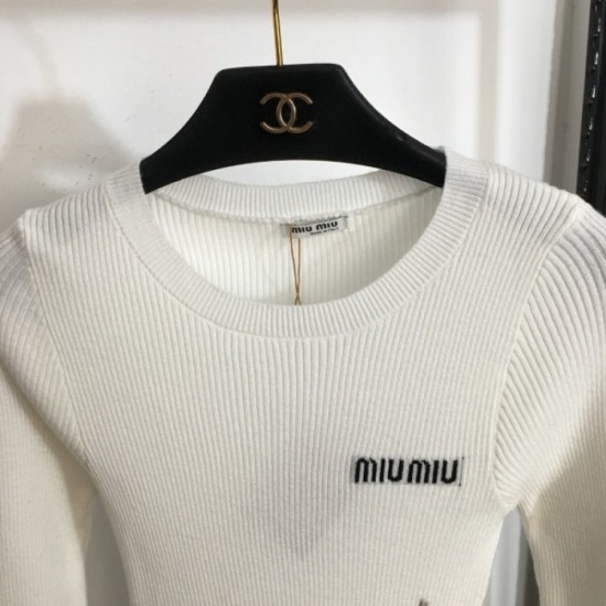 MIU MIU 2023FW long-sleeve knit comfort satisfaction 100% MIU MIU 2023FW long-sleeve knit comfort satisfaction 100%