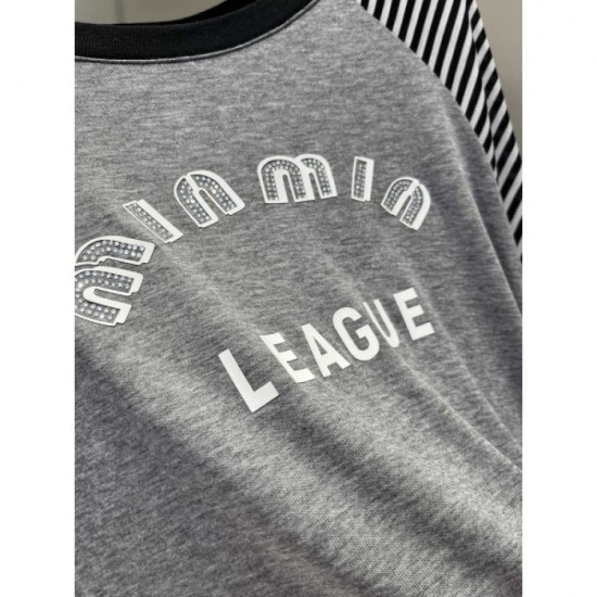 MIU MIU Miu Miu 2023FW Tops First-class item of the topic this season MIU MIU Miu Miu 2023FW Tops First-class item of the topic this season