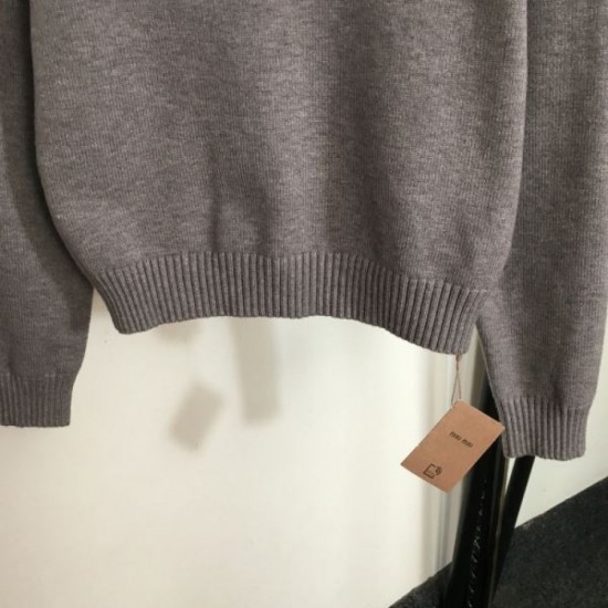 2023FW Sweater MIU MIU Miu Miu Reward for yourself 2023FW Sweater MIU MIU Miu Miu Reward for yourself