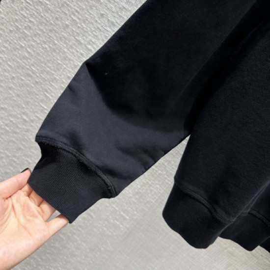 PRADA Prada 2023FW pullover new work suddenly price cut! PRADA Prada 2023FW pullover new work suddenly price cut!