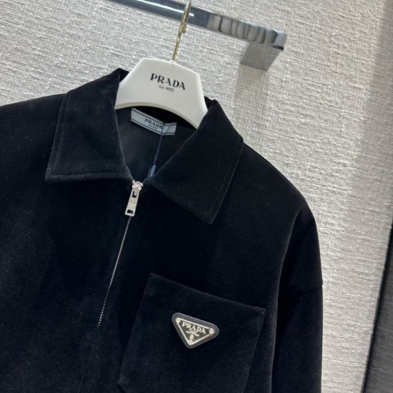 PRADA Prada 2023FW coat Perfect for autumn coordination PRADA Prada 2023FW coat Perfect for autumn coordination
